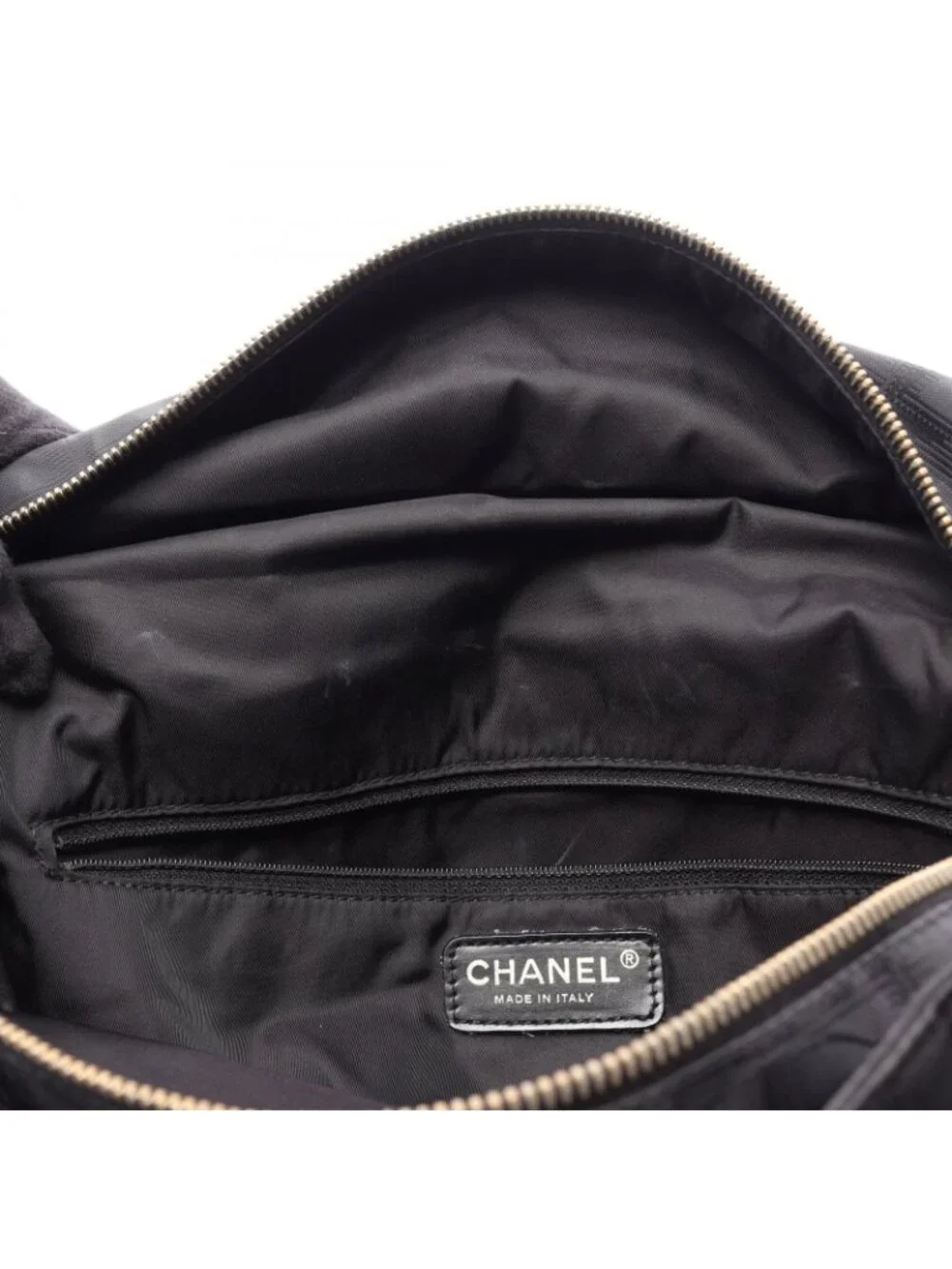 Chanel Tote New Travel Line GM Black Leather